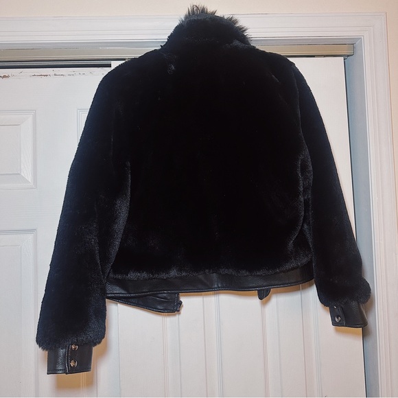 NEW‼️REVOLVE / BLANKNYC - Black Noise Coat (Size M) - Picture 4 of 11